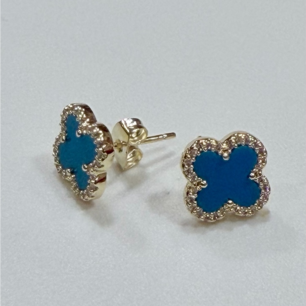 Adina Eden Turquoise Pave Outlined Four Leaf Clover Stud Earring NWT